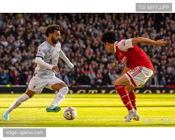 阿森纳边路进攻火力全开，新星闪耀展现突破与创造力